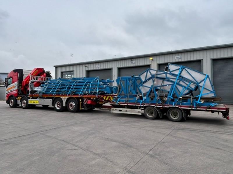 Self Loader- Rigid Unit  (available with drag trailer)